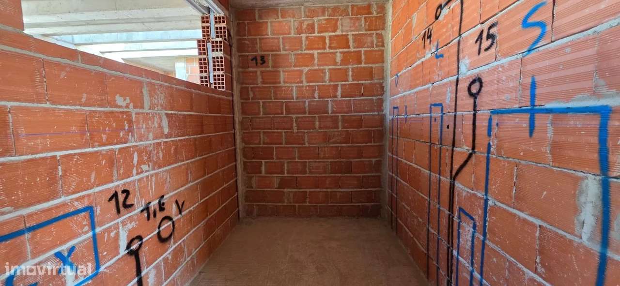 Moradia V3  Nova na Fuzeta –  Moderna e Jacuzzi de Oferta - Grande imagem: 5/13