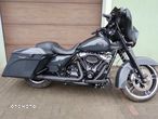 Harley-Davidson Touring Street Glide - 17