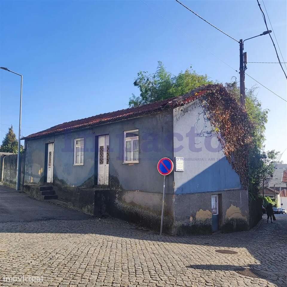 Moradia Devoluta T5, Aveiro, São João da Madeira - Grande imagem: 3/4