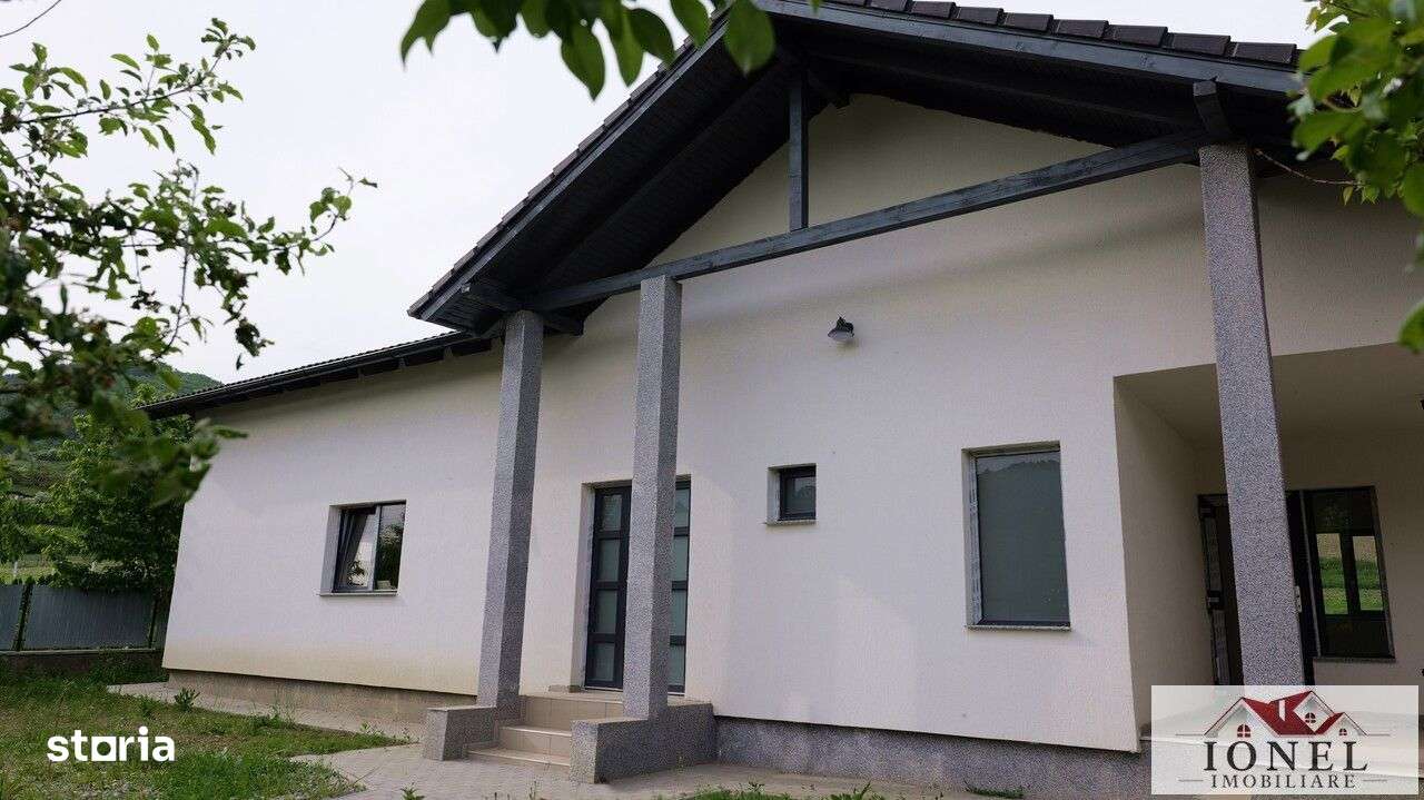Casa noua in Metes - Ampoita - Imagine principală: 1/13