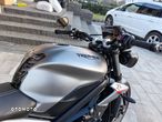 Triumph Street Triple - 11