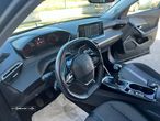 Peugeot 2008 1.5 BlueHDi Allure Pack - 23