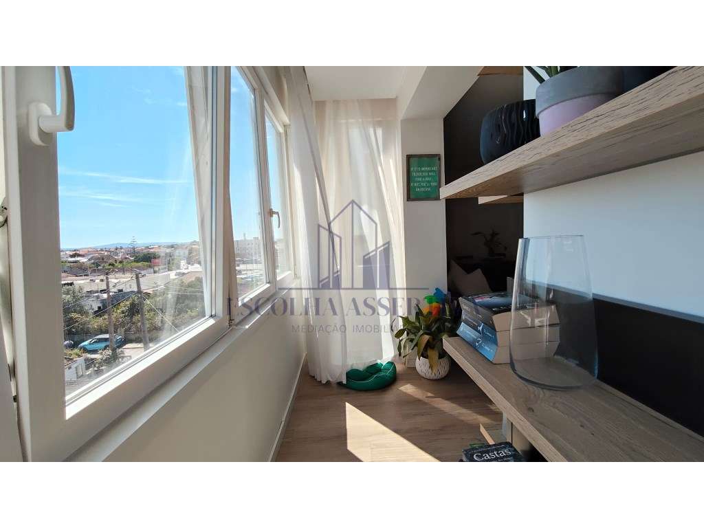 Apartamento T3 remodelado, com vista desafogada-7