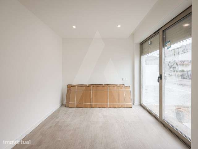 Moradia T4 + 1 de arquitetura moderna a 7 minutos do centro de Aveiro-23