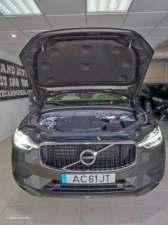 Volvo XC 60 2.0 D4 Momentum Plus Geartronic - 12