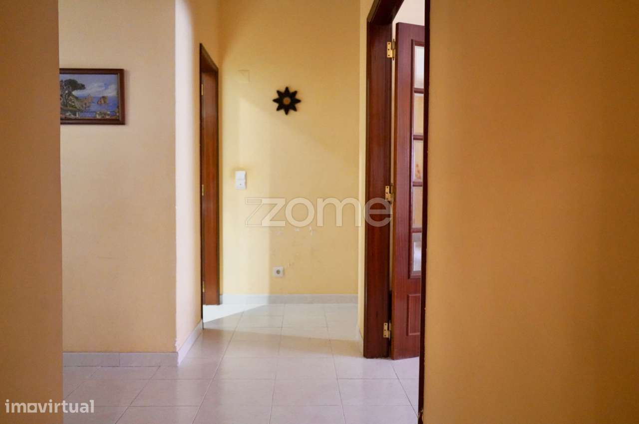 Apartamento T3 - Vale Mourão-28