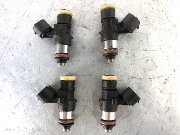 Injector VW Touran 2.0 Benzina Ecofuel 109cp - 1