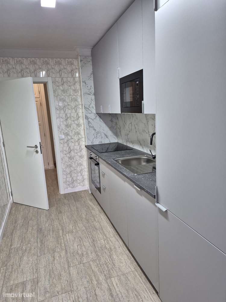 T1 Pronto a Habitar - Totalmente Renovado - Grande imagem: 4/13