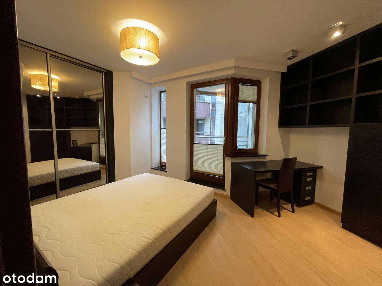 Na sprzedaż apartament przy ulicy Krawieckiej !-1