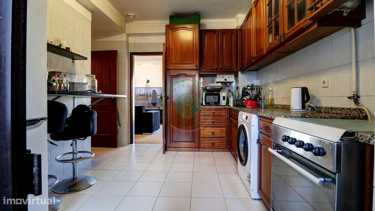 Andar de Moradia  T3-6