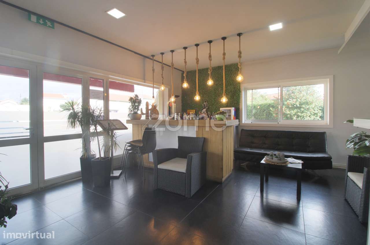 Trespasse Restaurante, Churrasqueira e Take-Away, Trofa (EN) - Grande imagem: 2/47