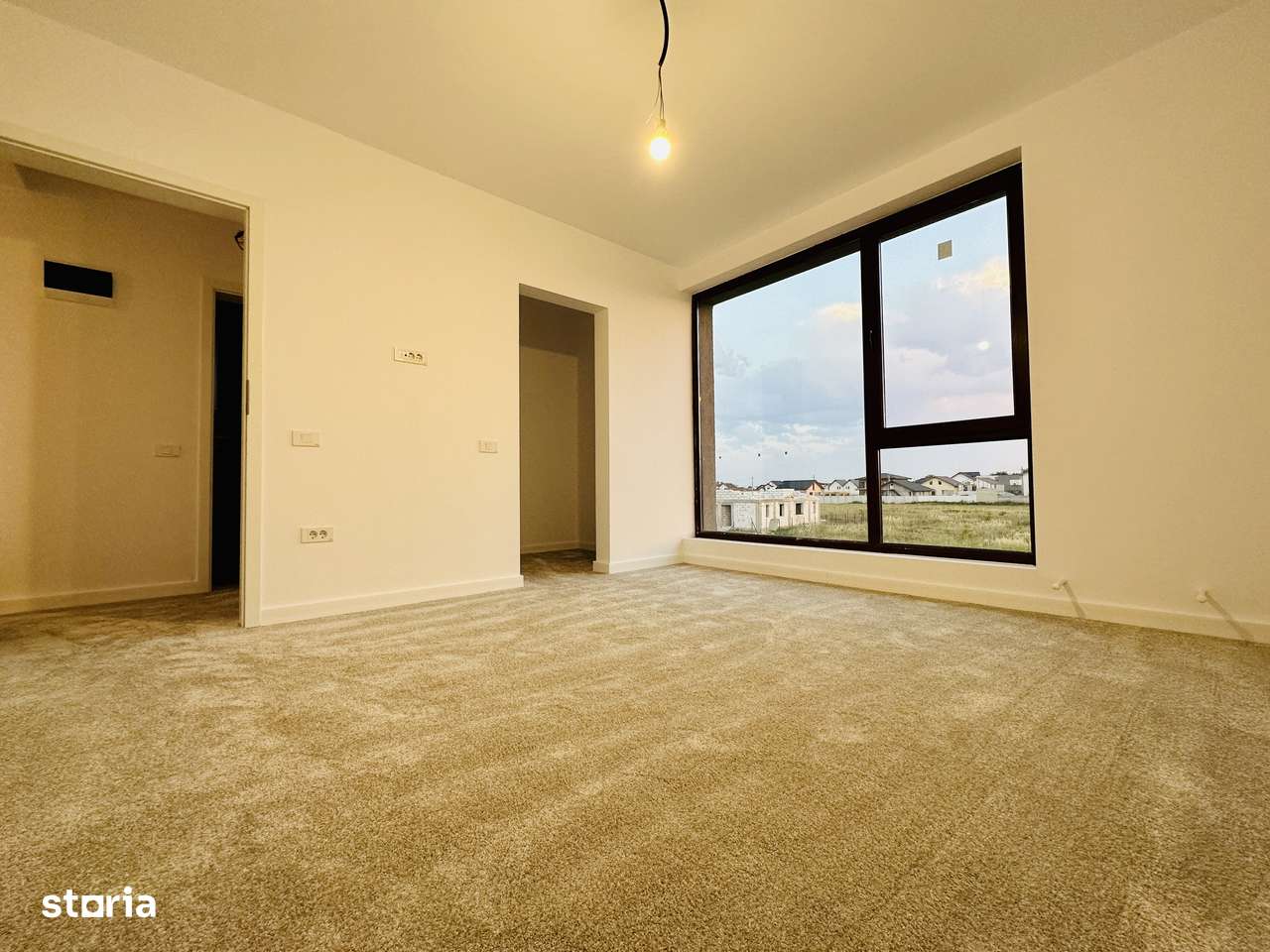 Vila - 5 Camere - 3 Bai - Dormitor Parter - Langa Bd. 1 Mai - Berceni - Imagine principală: 4/16