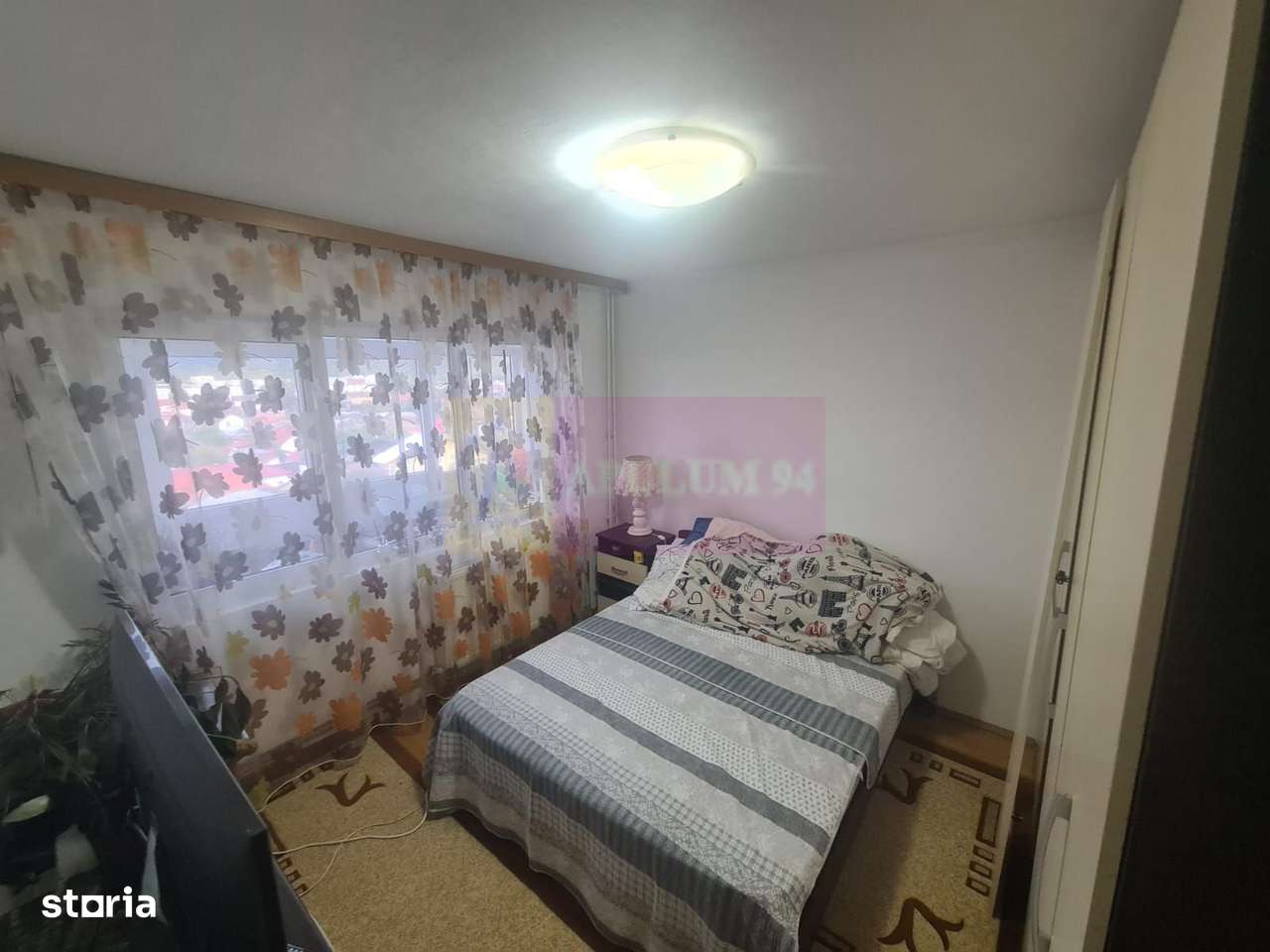Apartament cu 3 camere de vanzare in Campina - Zona Cuza - Imagine principală: 5/16