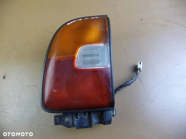 TOYOTA RAV4 I 94-00 LAMPA LEWY PRAWY TYŁ TYLNA LEWA PRAWA - 6