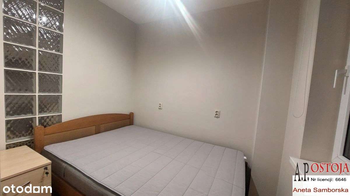 Poleska, 2 pok., 2001r.!-8