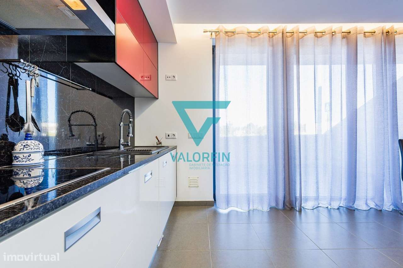 Moradia T2 em condomínio c/ Piscina - Praia Pedra do Ouro-8