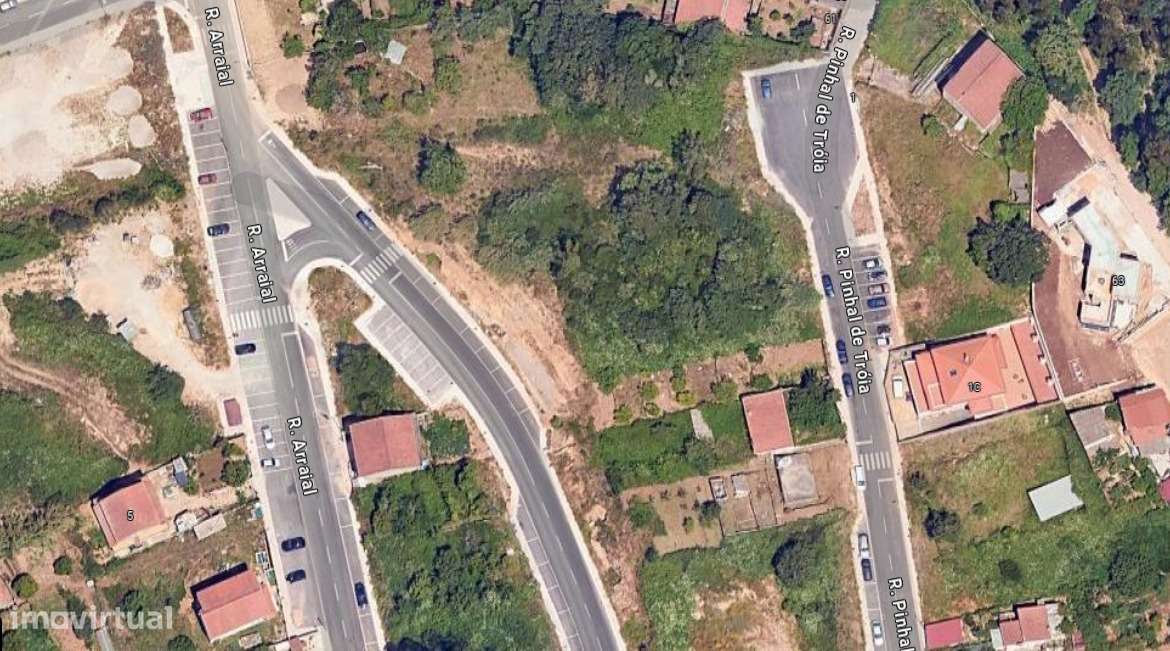 Terreno Urbano Projeto Aprovado para Moradia Unifamiliar Geminada - Grande imagem: 5/9