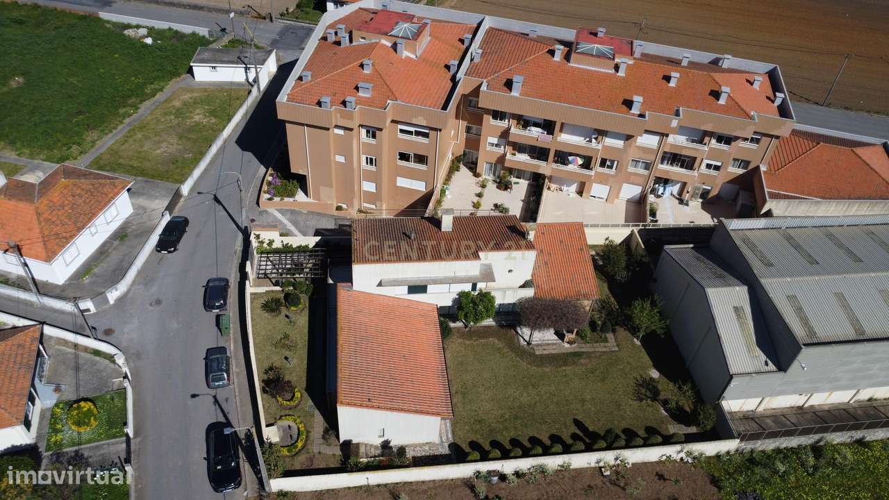 Moradia em Arcozelo — Elegância, Espaço e Proximidade ao Mar-48