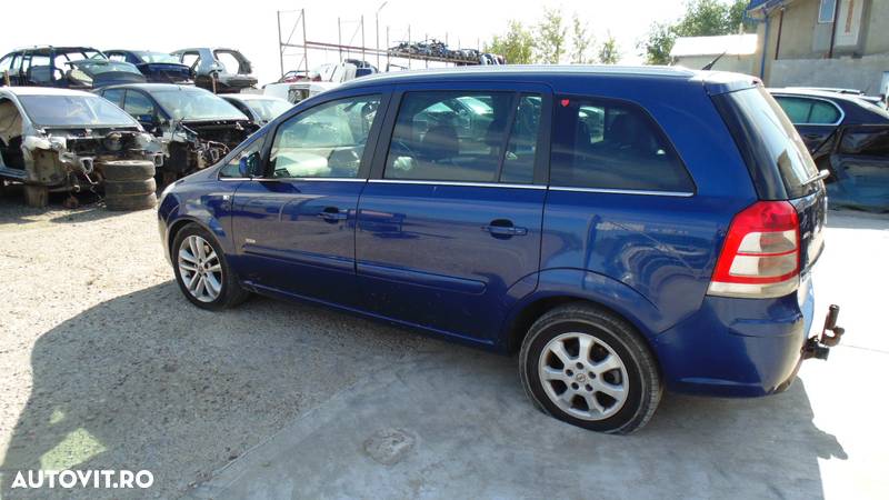 Usa Fata Dreapta opel Zafira 2011  Albastru - 6