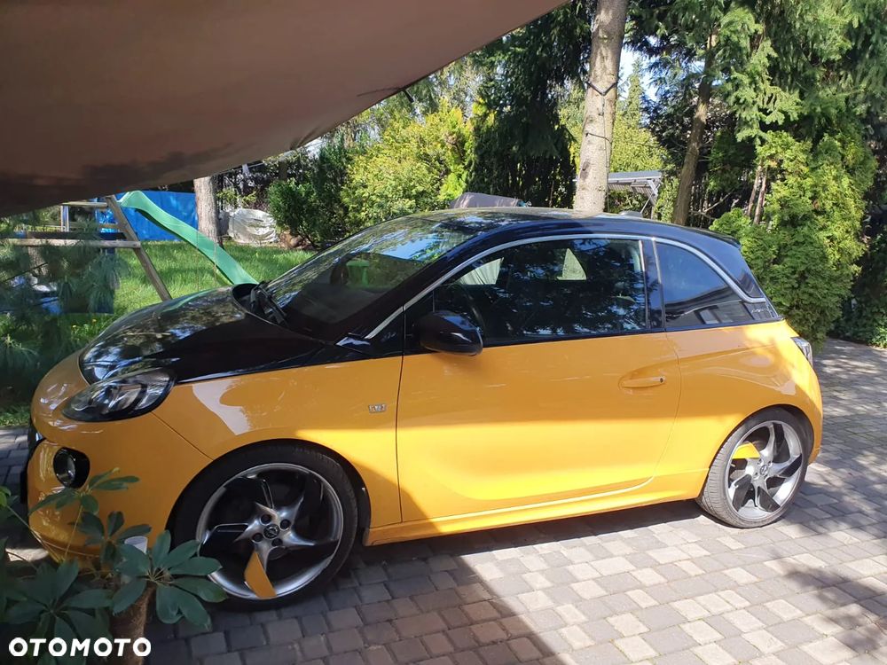 Opel Adam