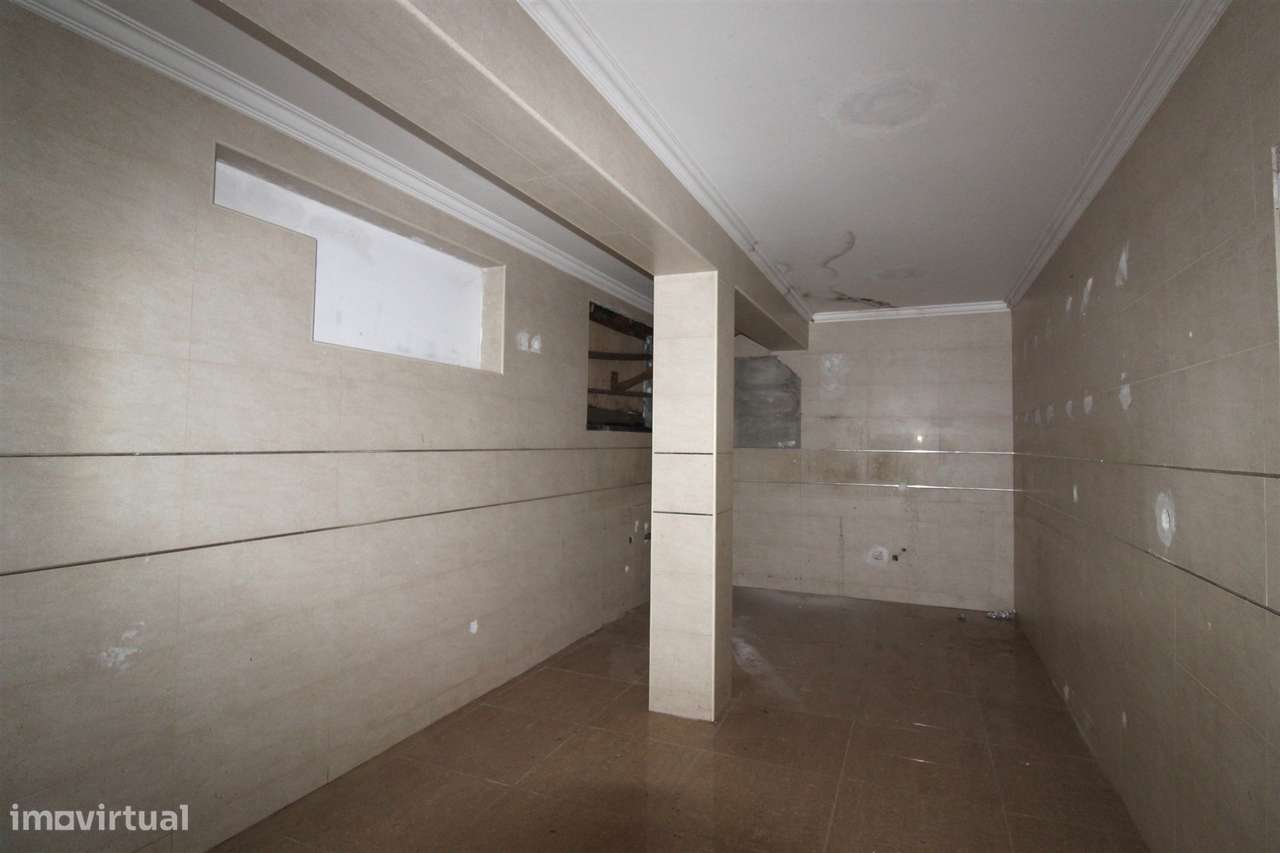 Moradia T3/ Anexos / Caranguejeira / Leiria - Grande imagem: 5/18