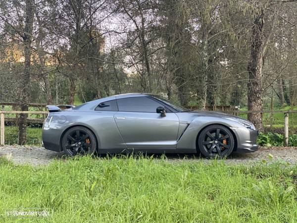 Nissan GT-R 3.8 V6 Premium Edition - 12