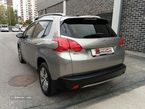 Peugeot 2008 1.2 PureTech Style - 8