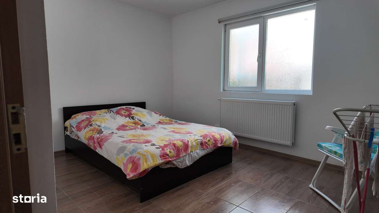 Vindem casa in Lumina-8