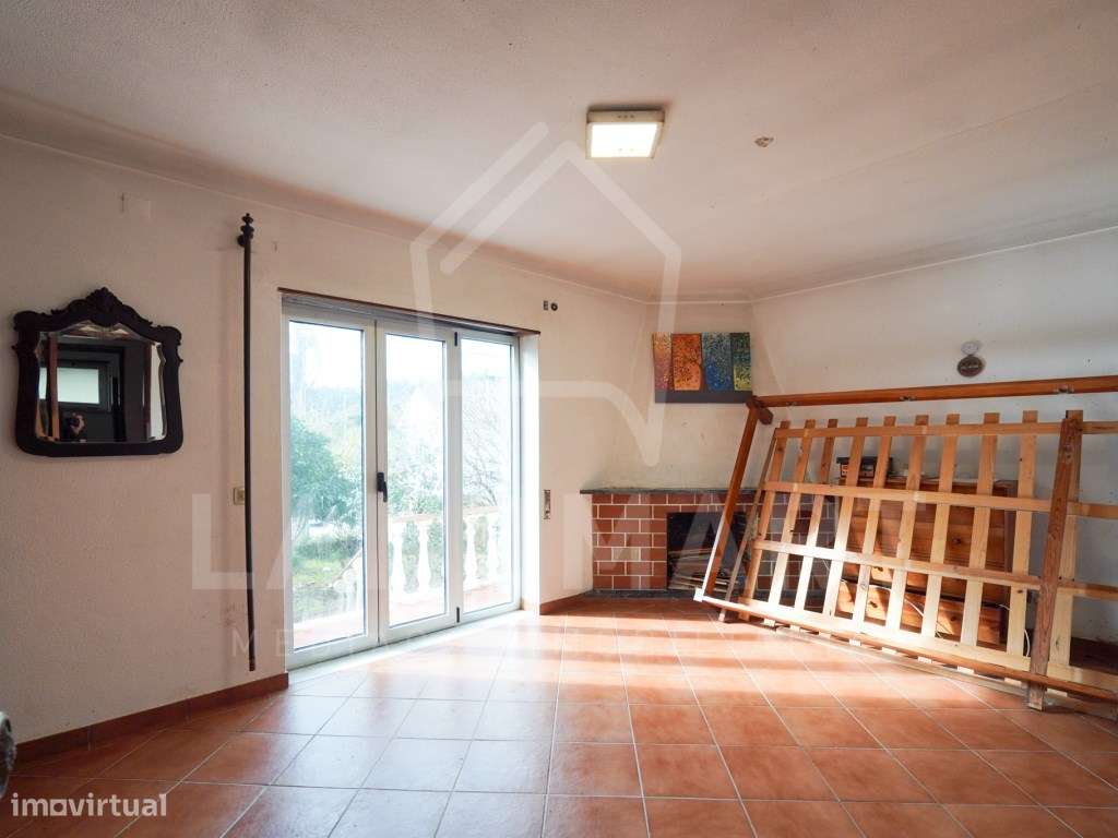 Moradia T2 + 1, Centro de Alcobaça-9