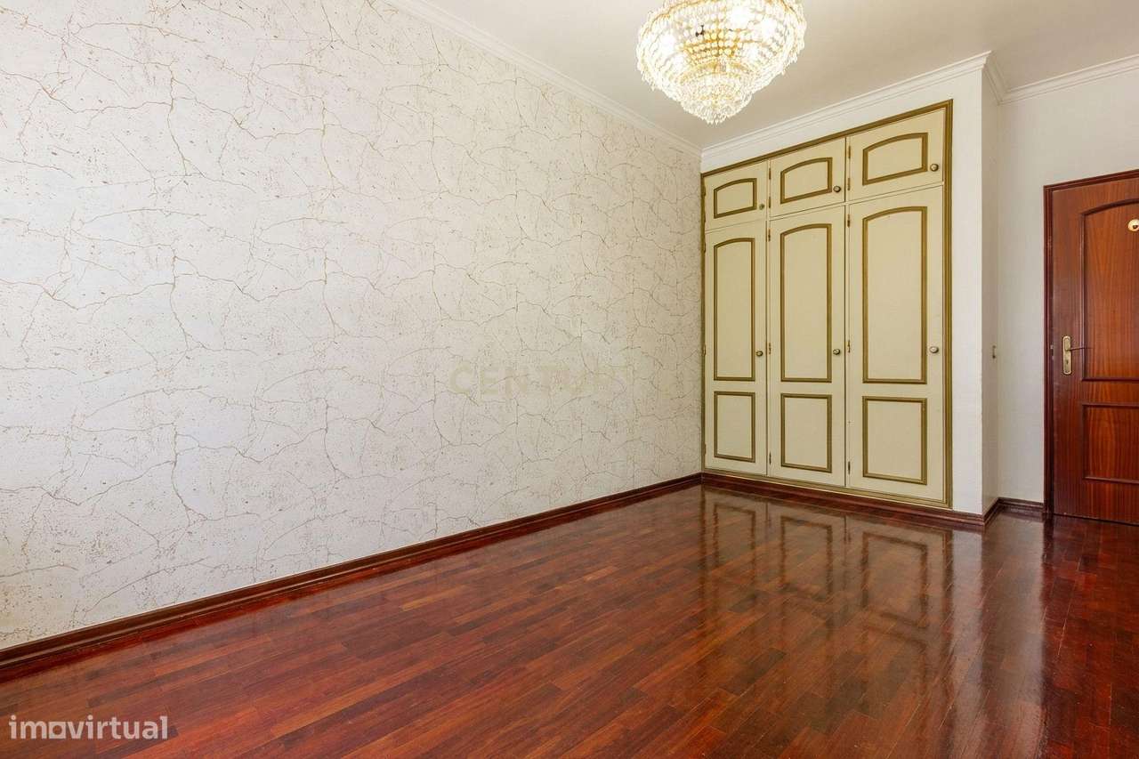 Apartamento T3 em Azeitão, Setúbal - Oportunidade Única!-8