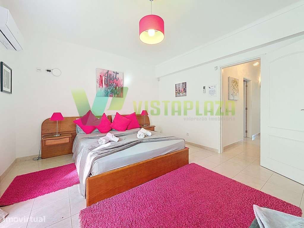 Moradia T3 com Vista Mar Perto de Carvoeiro com Jardim e Piscinas C...-13