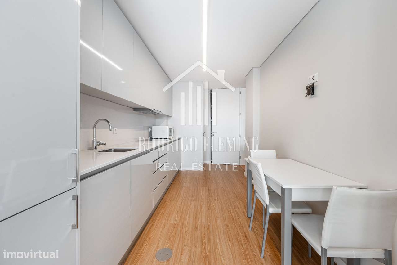 Apartamento T3 em Miramar-12