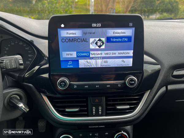 Ford Fiesta 1.0 EcoBoost Connected - 23