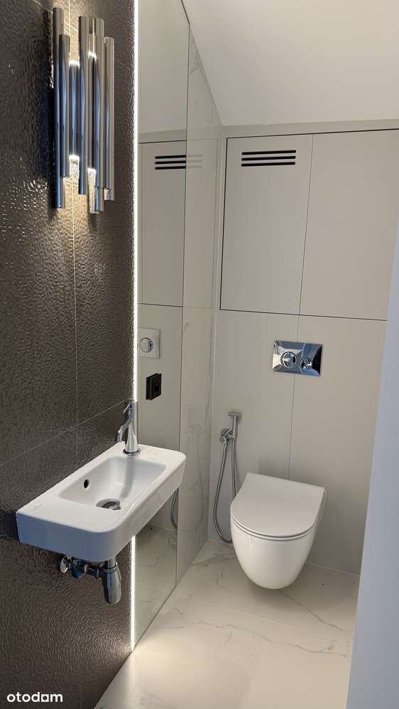 Nowoczesny dom jednorodzinny pod Warszawą-4