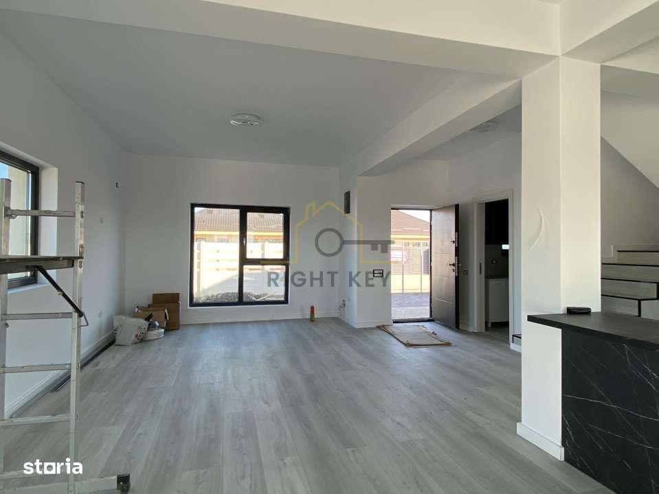 Mutare rapida! Vila 4 cam, 120mpu, pompa caldura, panouri! Comision 0% - Imagine principală: 4/18