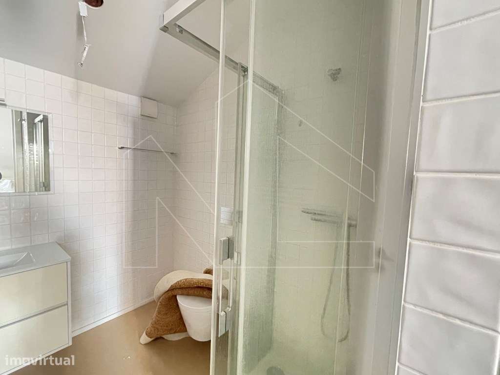 Apartamento T1 Duplex - Centro Aveiro - Grande imagem: 4/7