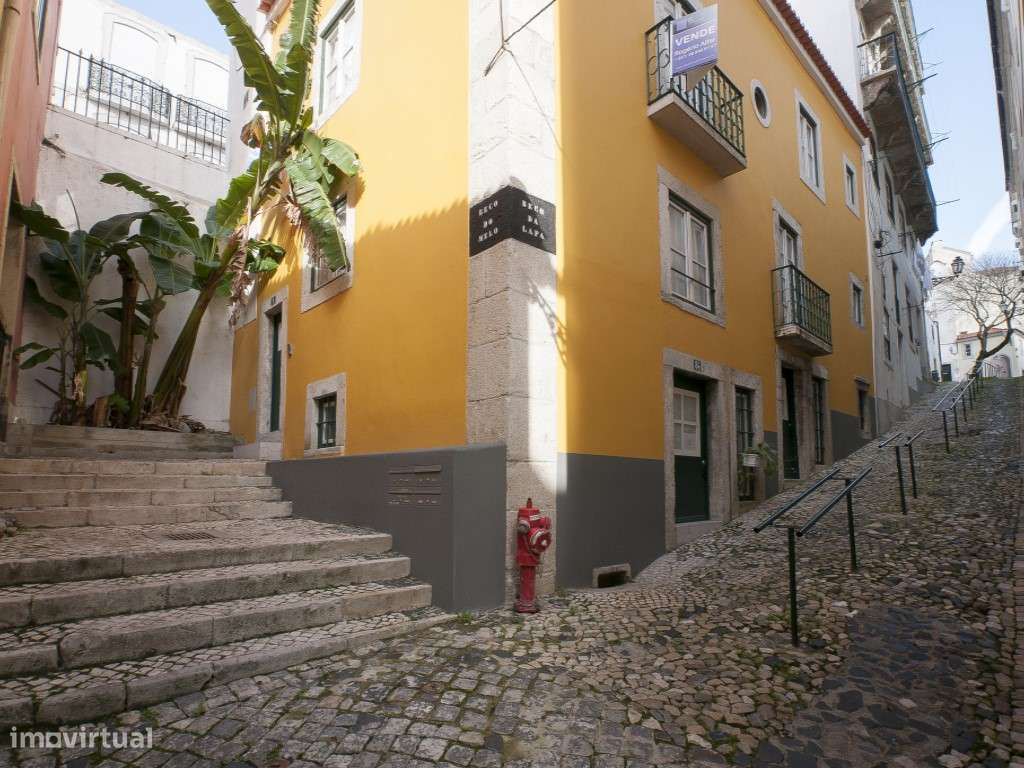 Apartamento Loft Duplex T1+1 junto ao museu do Fado!-14