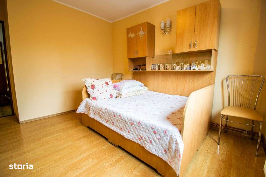Stefanestii de Jos, 3 camere 70 mp,2 bai,centrala proprie,etaj 1/2,Com-7