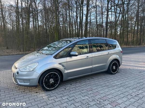 Ford S-Max - 4