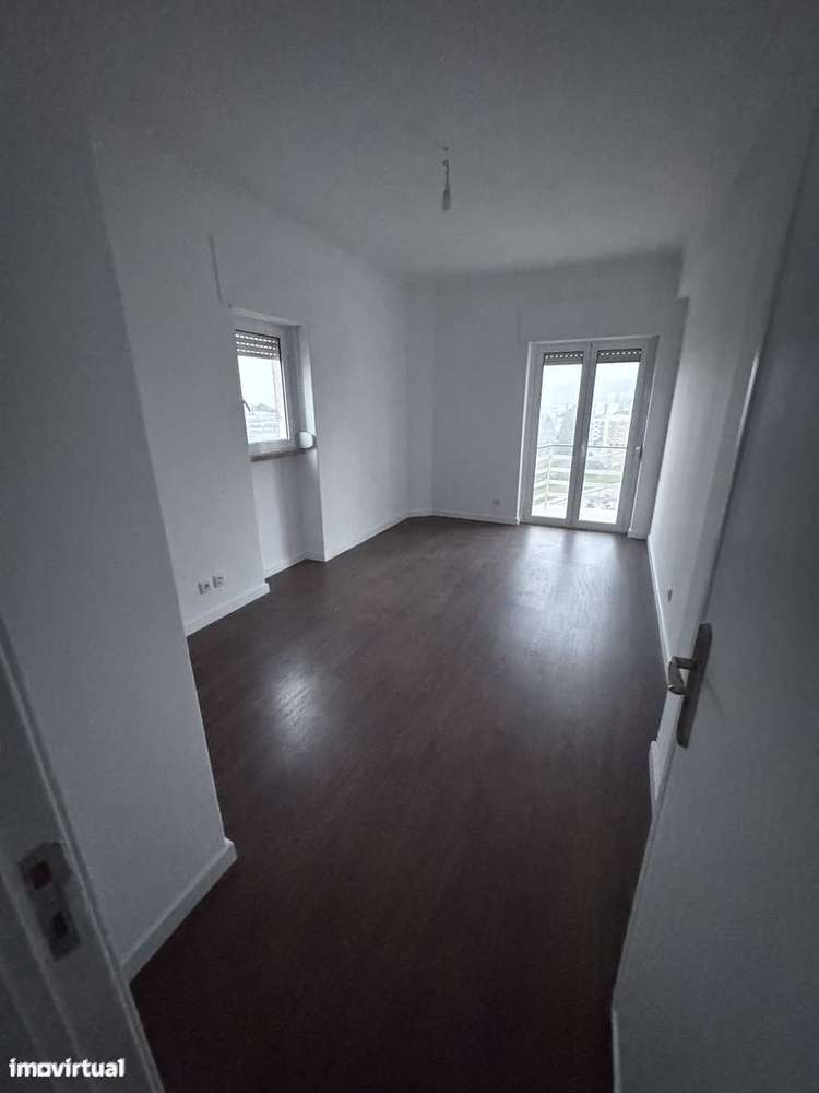 Apartamento T2, 80m2, Amadora - Grande imagem: 5/15