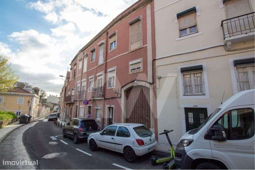 Campo de Ourique | Oportunidade - Prédio e duas moradias inseridos em - Grande imagem: 2/13