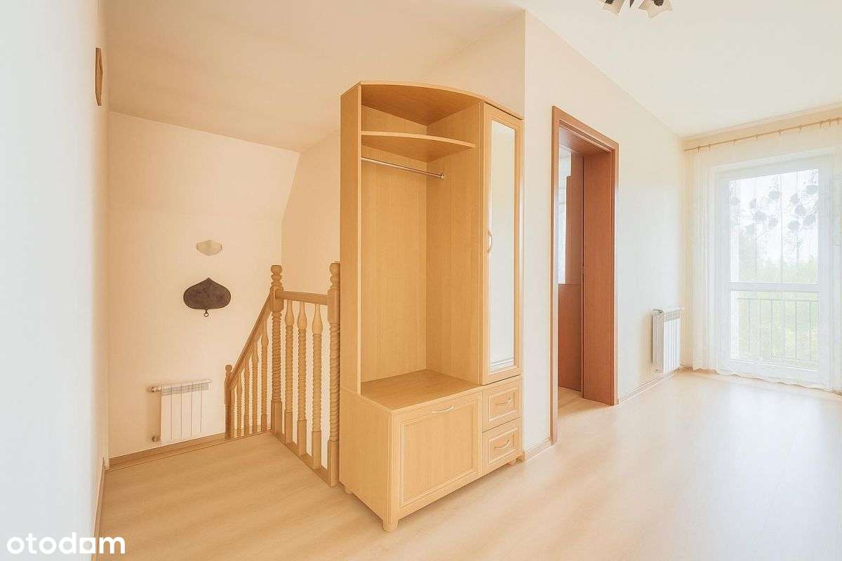 Dom 6 pokoi działka 852 m², ogród, garaże, taras-6