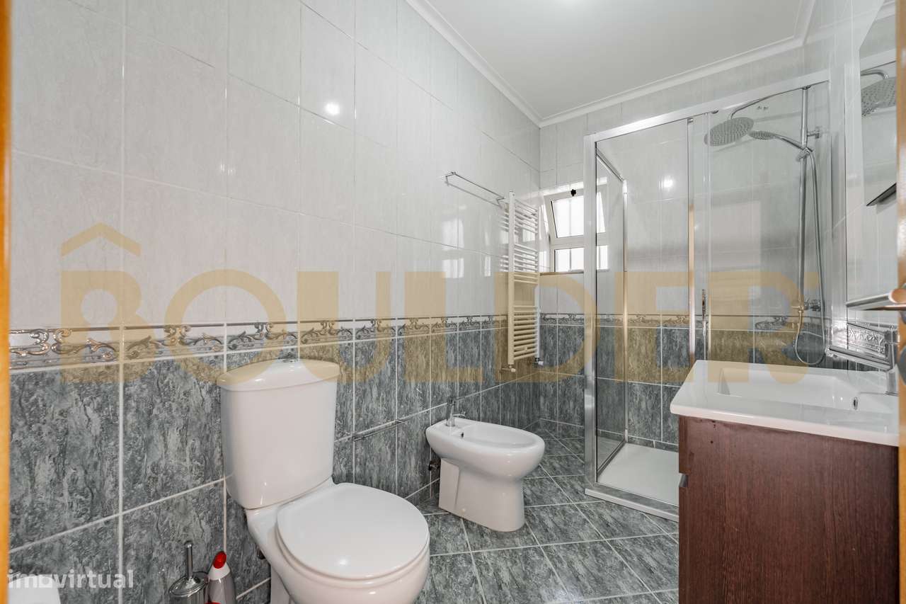 Moradia T3 em Fonte Arcada-30