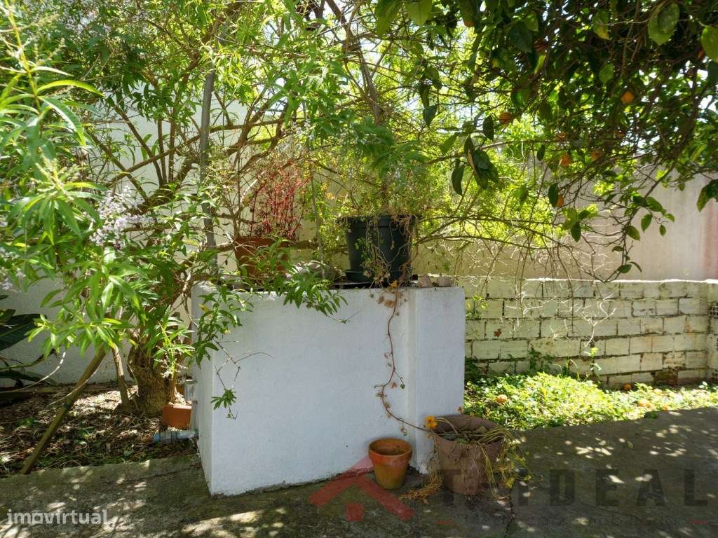 Moradia Renovada Perto Praias-52