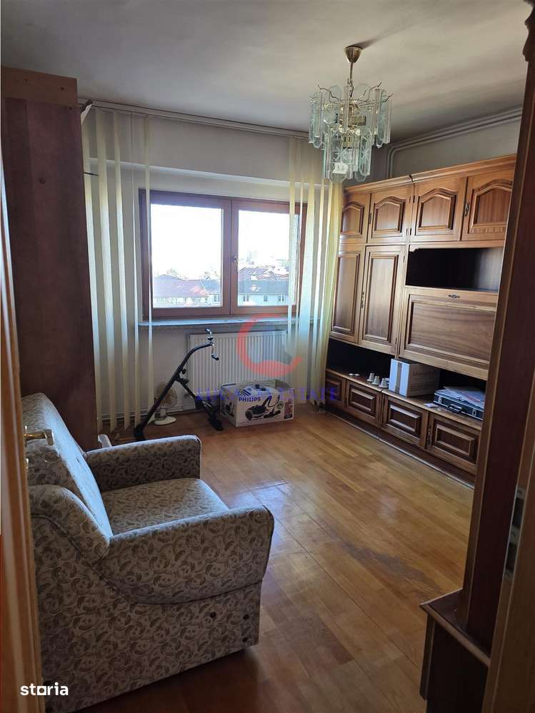 Apartament spatios 4 camere 97 mp – living 23 mp – Bd. Simion Barnutiu-13