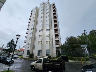 Apartamento T3 em Santa Maria Maior