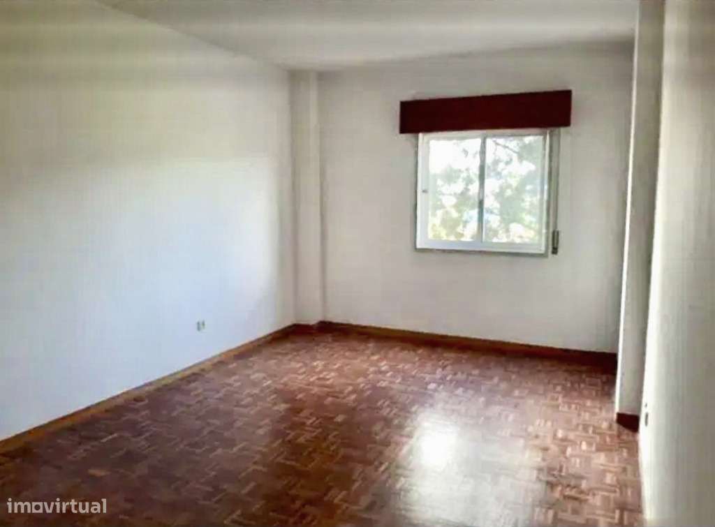 Apartamento t3 à venda em Mem Martins-7