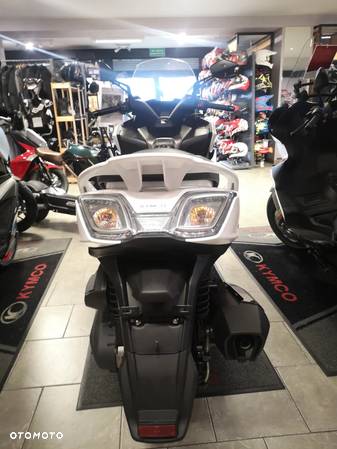 Kymco Downtown - 3