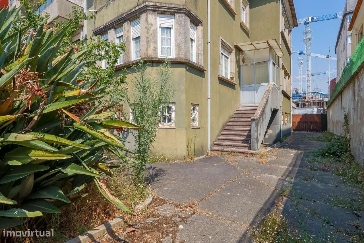 Moradia senhorial 9 quartos Centro Porto-24