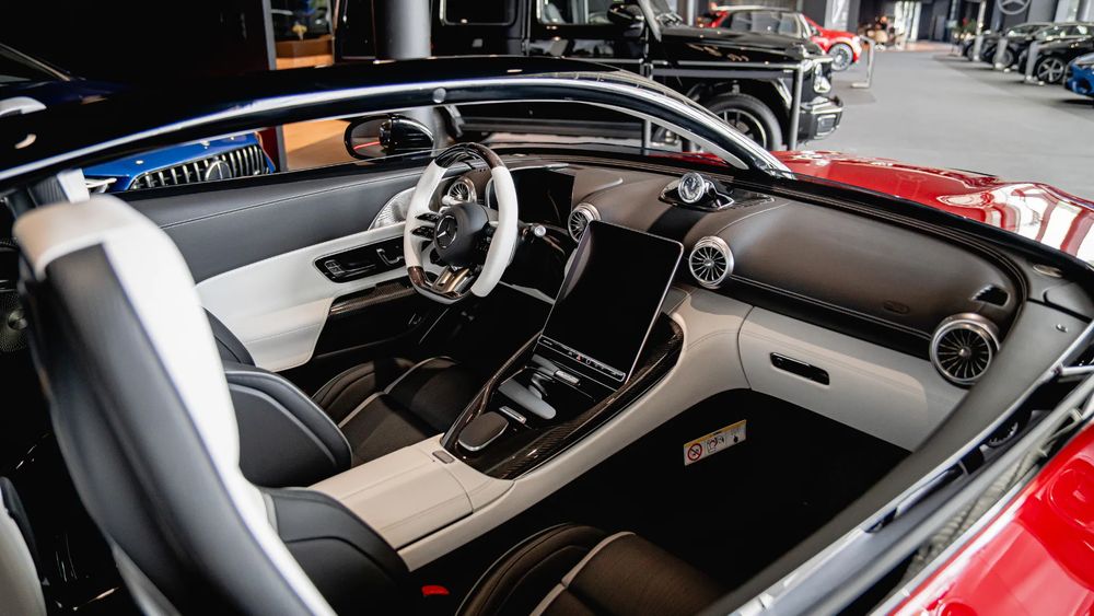 AMG PureSpeed, 1 z 250 szt., 4.0 V8 Biturbo, 585 KM, 800NM
